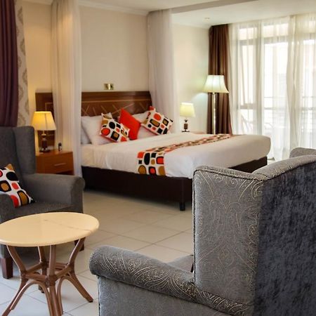 Victoria Comfort Inn Кісуму Екстер'єр фото